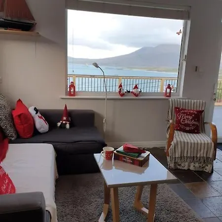 Tom Jacks, Coastal Views And Walks Connemara * Mullaghglass