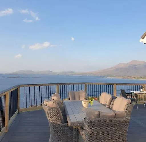 Tom Jacks, Coastal Views And Walks Connemara * Galway